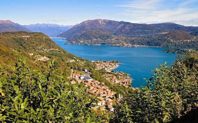 Zio Enry Garden Orta Lake