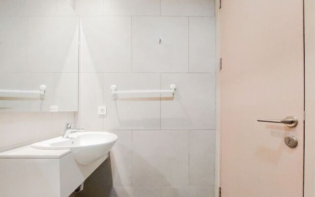 Modern And Warm 2Br At Menara Jakarta Kemayoran Apartment