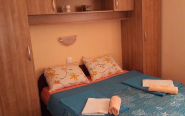 Apartments Pesic / Two Bedroom A1