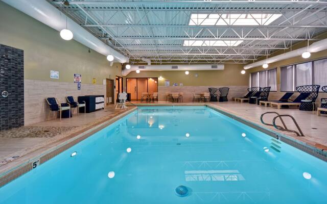 DoubleTree by Hilton Virginia Beach Oceanfront South