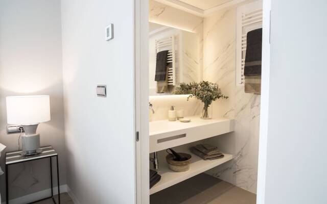 U-Sense Madrid Santa Ana