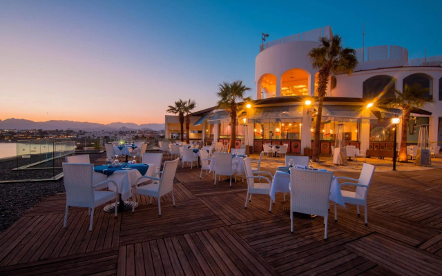 Reef Oasis Blue Bay Resort Hotel Families & Couples Only 