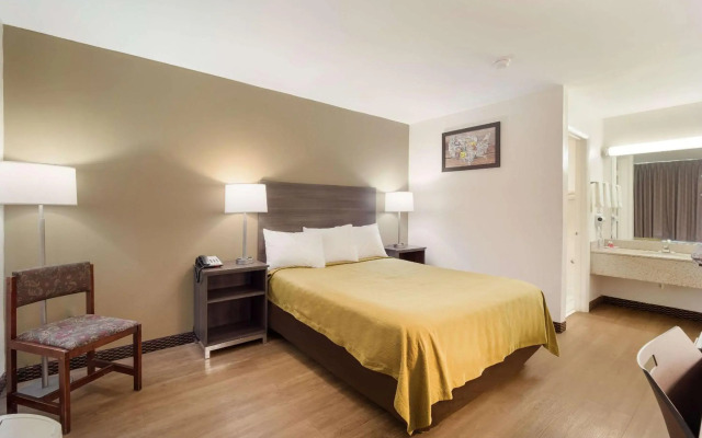 Econo Lodge Goose Creek