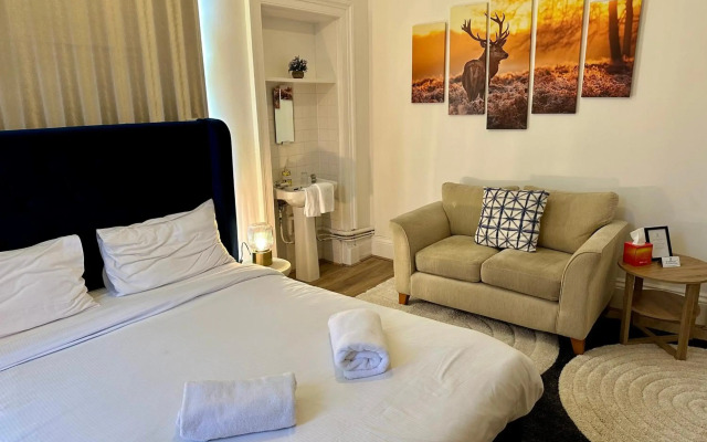 The Valentine Townhouse Hotel
