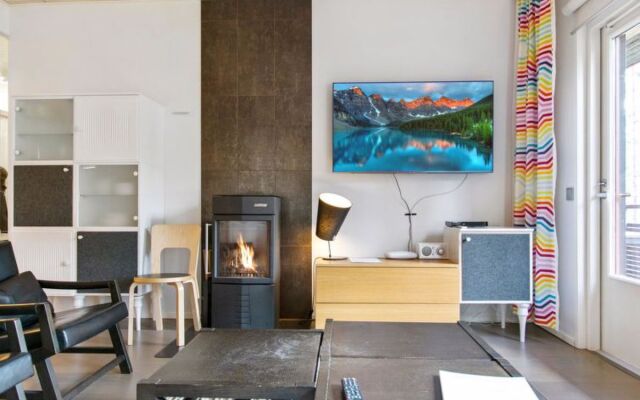 House Iida 27 Terracina