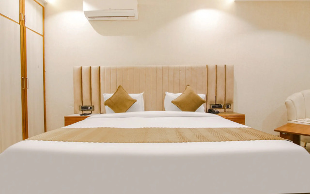 Fabhotel Prime The Eminence