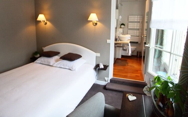 Hostellerie De La Riviere