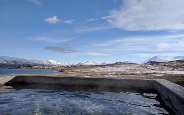 Skjaldarvik Guest House