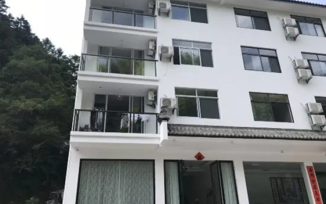 Chunmian Music Hostel