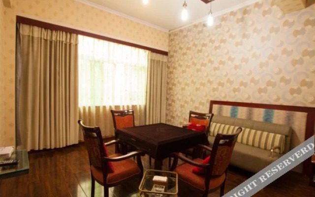 Mianyang Haiyi Business Hotel