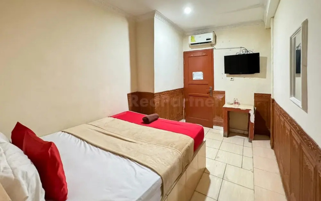 My Home2 Mall Ciputra Cibubur RedPartner