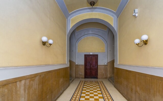 Manzoni 22