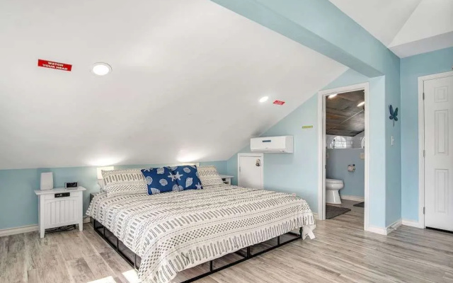 LaJuana Iguana by Silver Sands Vacation Rentals