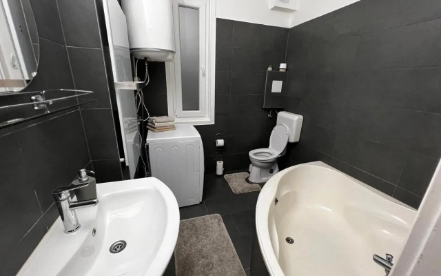 Dave Apartman 2