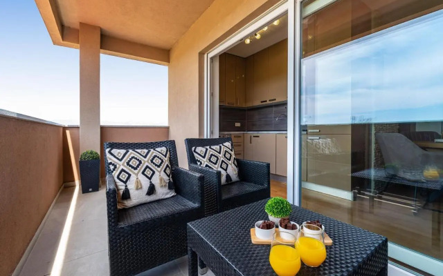 Lipotica - Luxury, With Sea View