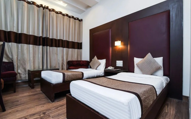 OYO 644 Hotel Haris Court