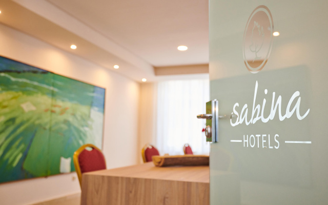Hotel Sabina & Suites