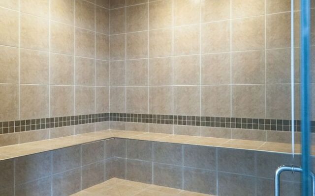 LAuberge du Lac Champlain, Chalet et Spa