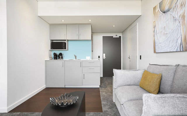 Adina Apartment Hotel Perth – Guest Rooms – Perth