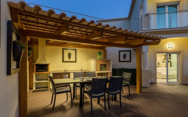 D Loft Sea and Golf