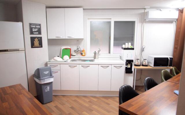 Hostel Gaon Sinchon