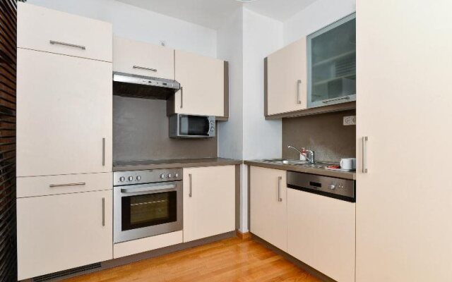 Diamond Apartments