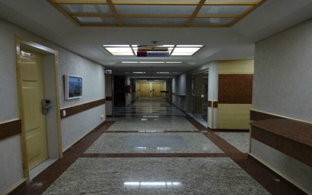 Elegance Praia Hotel