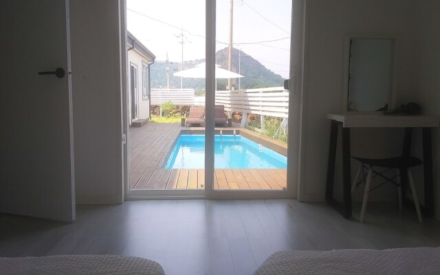 Pool villa JIP