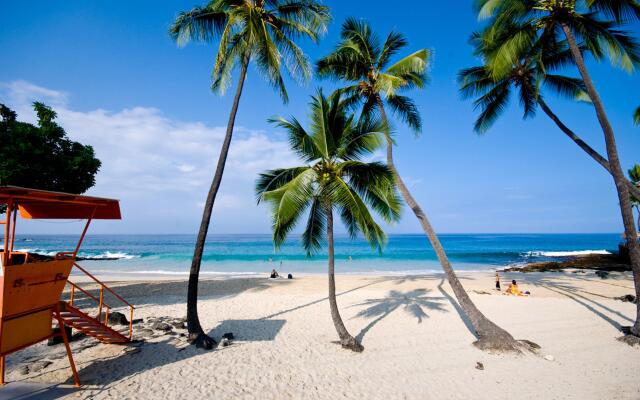 Holiday Inn Express Hotel & Suites Kailua-Kona by IHG