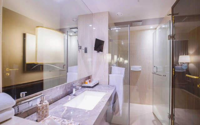 Hotel Sai Palace Grand Malad