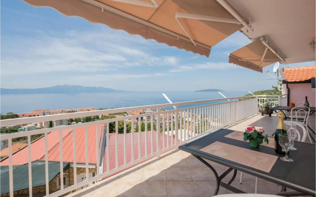 Apartment Podaca with Sea View 304