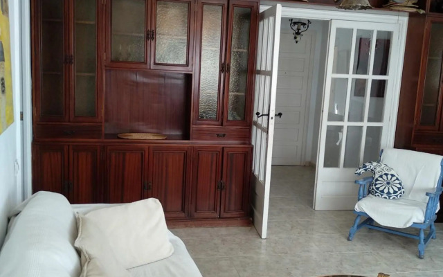 Sea front apartment in Platja Pals with terrace and parking