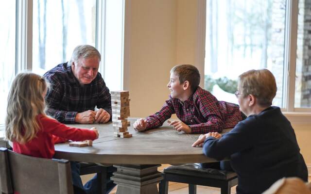 Preston on the Lake 5 Bedroom House