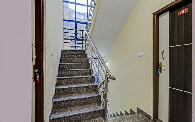OYO 2561 Hotel Resida Service Apartments