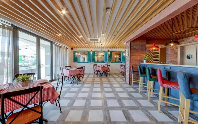 Hotel Antik