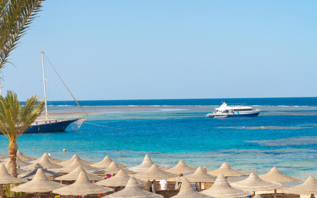 Utopia Beach Club