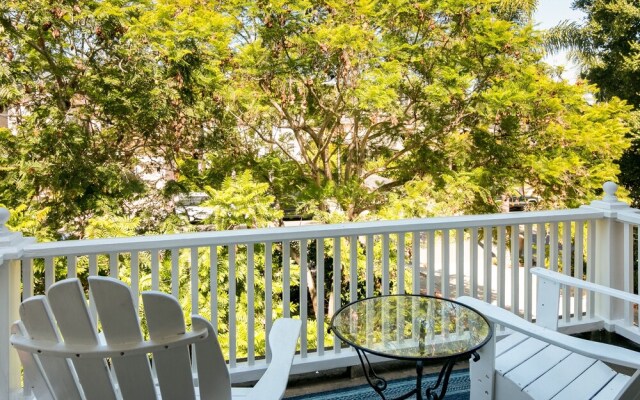 New Listing! The Darcy Suite At De La Vina Inn Studio Bedroom Hotel Room