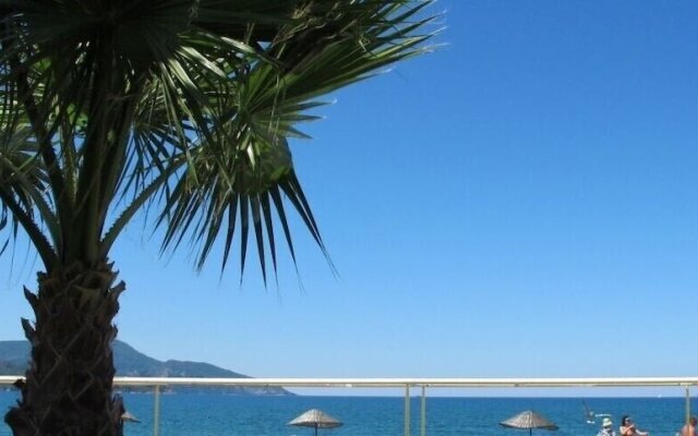 Villa YS07 by JoyLettings