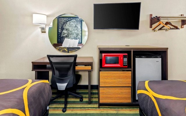 Super 8 by Wyndham Columbia SC / Ft. Jackson