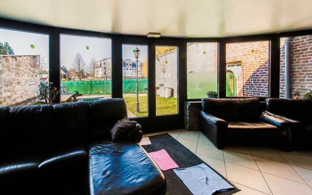 Modern Cottage in Rochefort with Private Garden