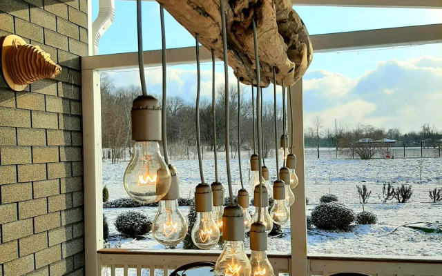 Творческий глэмпинг Скворечник