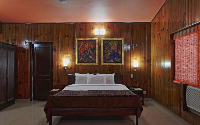 Corbett Riverside Resort