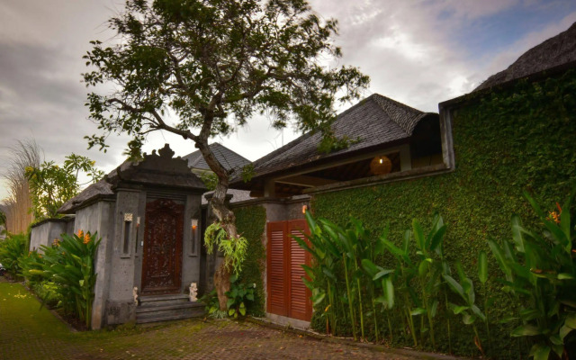 Tis Villas Seminyak by Premier Hospitality Asia
