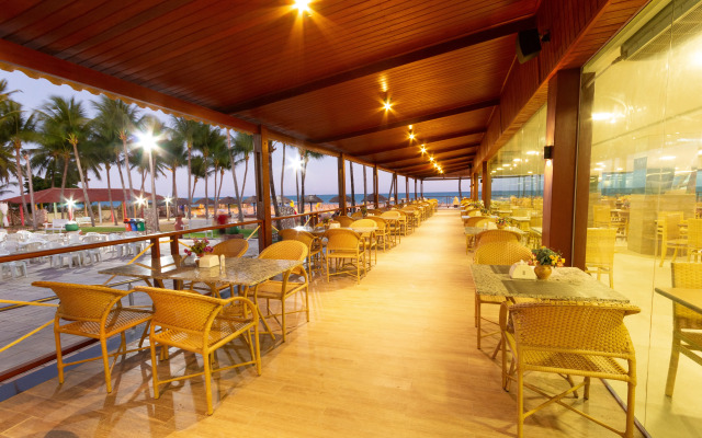 Hotel Praia Dourada