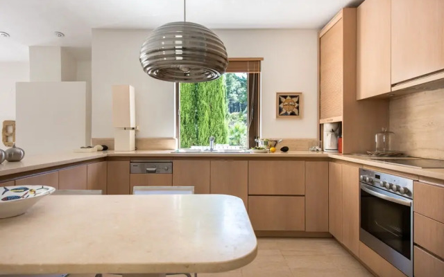 Dream Villa with pool by JJ Hospitality