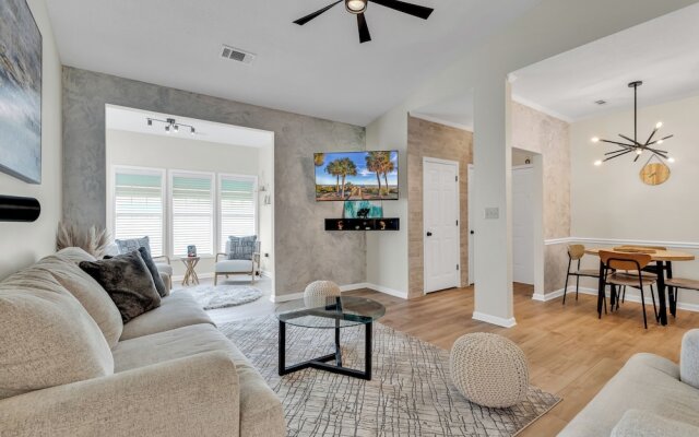 Savannah Shores