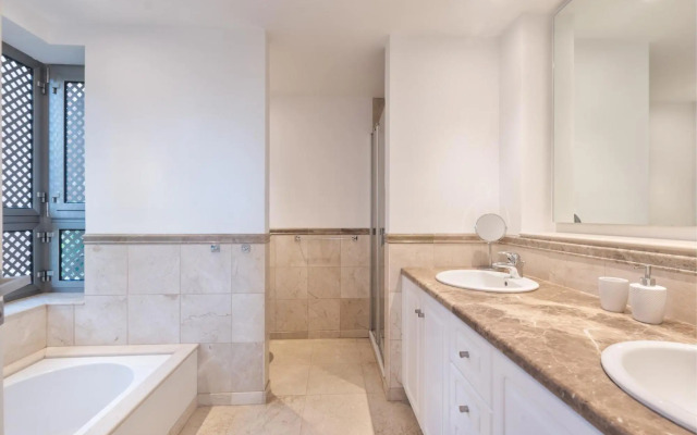 Tegueste 0-4 DELUXE SEA VIEW 2B