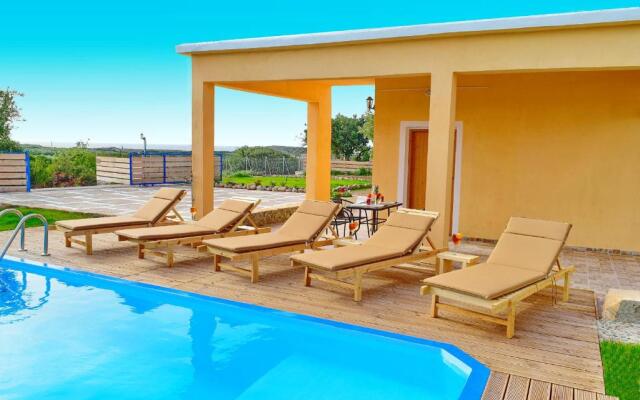 White Lake Holiday House