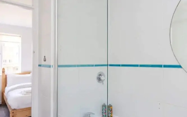 Cosy 1 Bedroom Apartment in Earlsfield, SW London