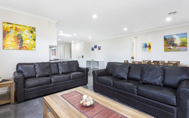 Point Cook Villas